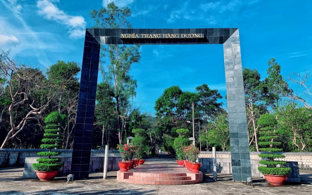 Nghĩa trang Hàng Dương
